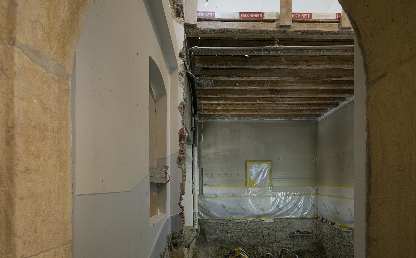 Neuchâtel, Collégiale, travaux, 20 06 2019